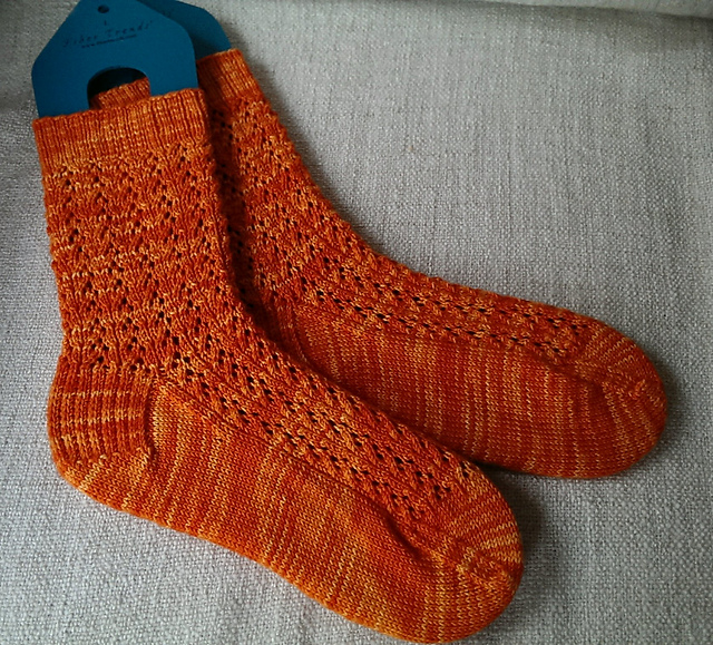Ravelry: Mercury Socks pattern by Kim Drotar