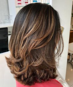 10 Best Medium Length Layered Hairstyles 2019 - Hairstyles Weekly