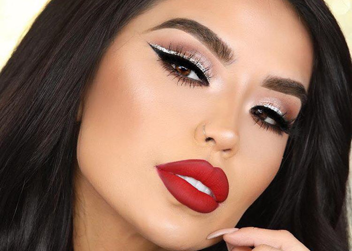 7 Red Lipstick Makeup Looks for Every Day of The Week | Fashionisers©