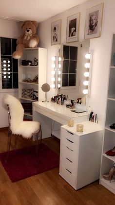13 Fun DIY Makeup Organizer Ideas For Proper Storage | Vanity