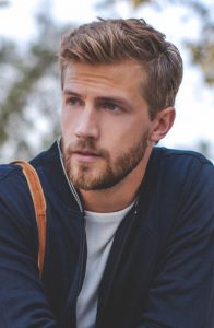 35 Best Hairstyles for Men 2019 - Popular Haircuts for Guys