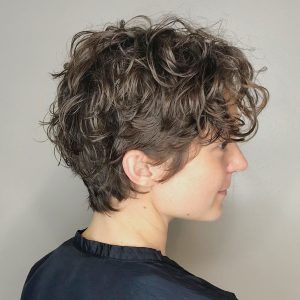 60 Most Delightful Short Wavy Hairstyles