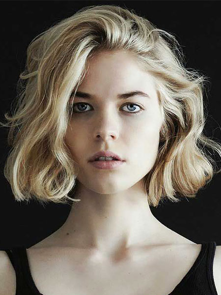 15 Most Attractive Short Wavy Hairstyles in 2019 - The Trend Spotter