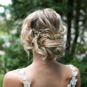 Wedding hairstyles for different hair lengths | finder.com.au