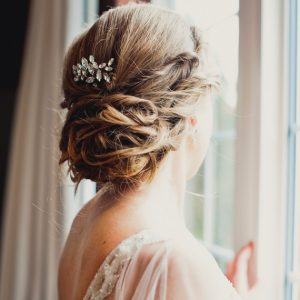 What Your Wedding Hairstyle Says About You | Martha Stewart Weddings